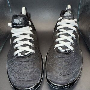 Size 7.5W - Nike Women Free TR Fit Black, 469767-003, Clean, Gently Worn, No Box